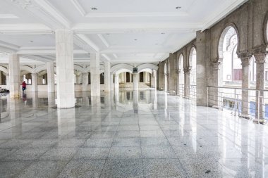Kuala Lumpur, 12 Ocak 2018. Caminin tasarım ağır Sultanahmet Istanbul, Türkiye'de etkilediği Osmanlı ve Malay mimari stillerinin bir karışımı olduğu Federal Camii, Kuala Lumpur, Malaysia.The dış
