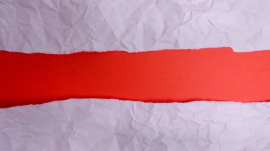 Yırtık kağıt, kopya alanı beyaz.