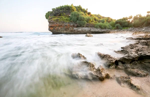 Increíble Vista Del Paisaje Marino Yogyakarta Con Roca Costera Natural — Foto de Stock