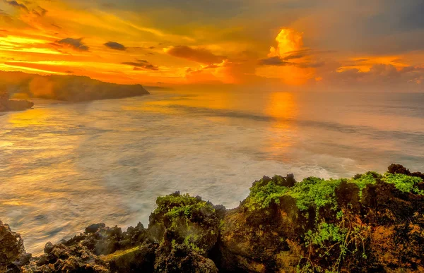 Fantastisk Utsikt Över Yogyakarta Seascape Med Naturliga Coastal Rock Som — Stockfoto