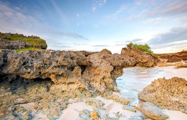 Increíble Vista Del Paisaje Marino Yogyakarta Con Roca Costera Natural — Foto de Stock