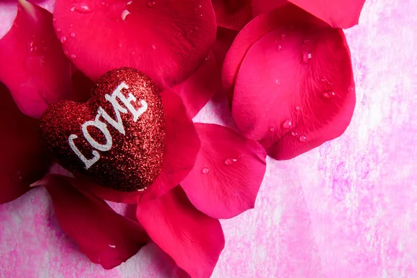 Love Concept Rose Petals — Stock Photo, Image