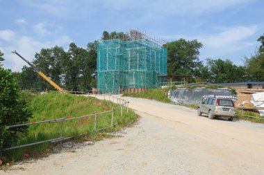 Kuala Lumpur, 20 Nisan 2018. Shah Alam yakınındaki Dash otoyol inşaatı. Çizgi olduğunu 20.1 km, Puncak Perdana U10 Shah Alam değişim Penchala değişim için çalışan üç şeritli yükseltilmiş çift-taşıma Ekspres.