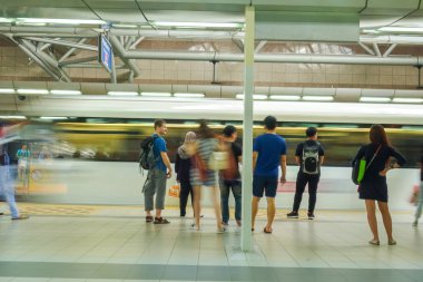 Kuala Lumpur, 20 Nisan 2018. İnsanlar Kl Sentral tren istasyonunda bulanıklık.