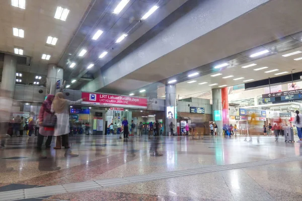 Kuala Lumpur April 2018 Blur People Train Station Sentral — Stock Photo, Image