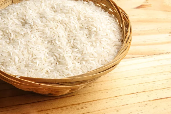 Fresh Rice Wicker Basket Wooden Table Side Lighting Effect — Stock Photo, Image