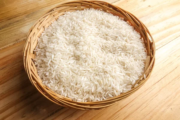 Fresh Rice Wicker Basket Wooden Table Side Lighting Effect — Stock Photo, Image