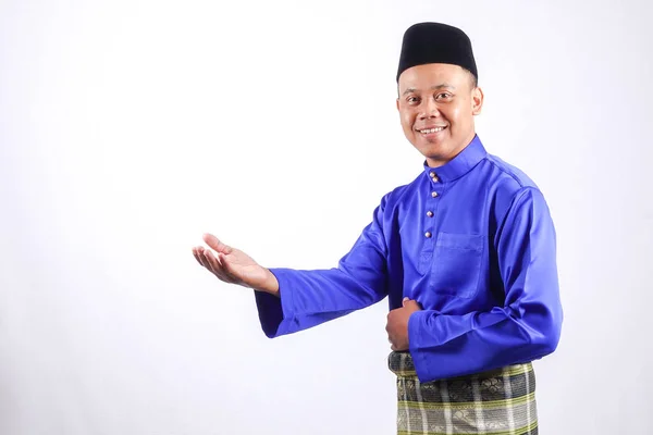 Jovem Asiático Macho Com Traje Cheio Baju Melayu Custome Nacional — Fotografia de Stock