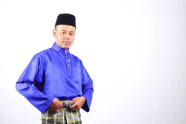 Joven Asiático Con Atuendo Completo Baju Melayu Custome Nacional Para — Foto de Stock