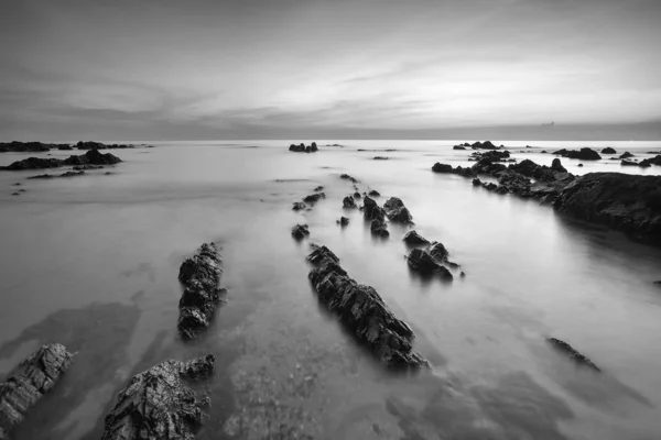 壮观的热带海滩风景 大自然的组成和充满活力的色彩 — 图库照片