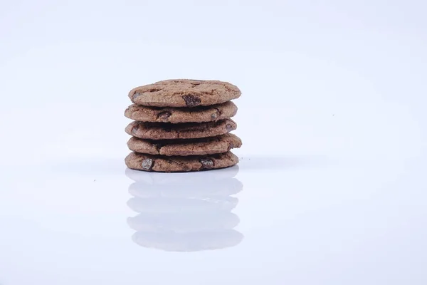 Biscuits Chocolat Isolés Sur Blanc — Photo