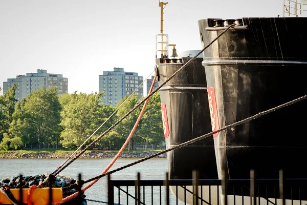 Powerful Bows Icebreakers Urban Landscape — Stock Photo, Image