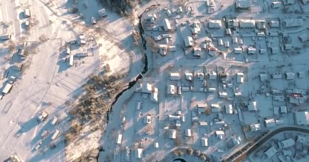 Vintersäsong Snöiga Berg Skog Antenn Skott Hisnande Naturlandskap Och Mörka — Stockvideo