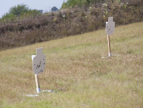 射撃競技会の鉄鋼のターゲット — ストック写真