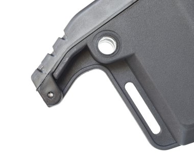 Bir Ar-15 hisse senedi üzerinde menteşe