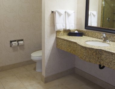 Küçük otel banyo