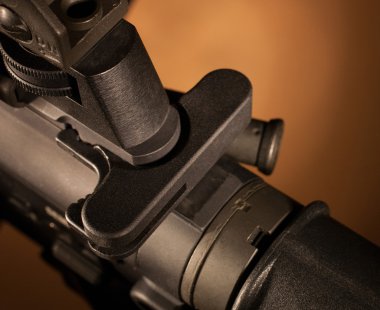 AR-15 şarj kolu