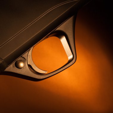 Kahverengi silah tetiği