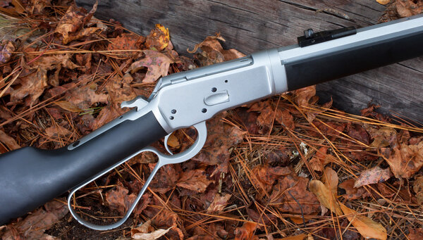 Lever action rifle