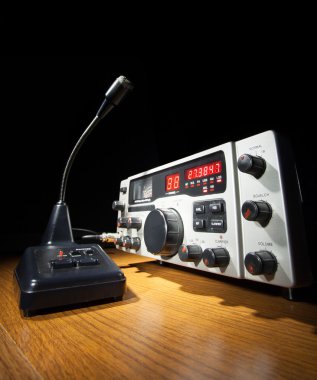 radyo ve mikrofon