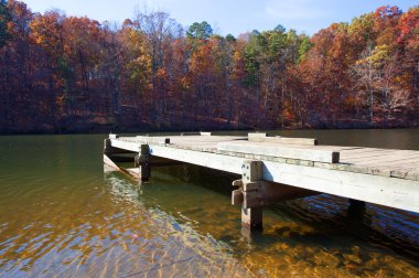 Küçük tekne rıhtımı