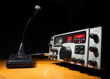 Radyo yayında