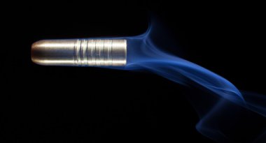 Mermi yolu üzerinde