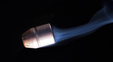 Yavaş aşağı kurşun