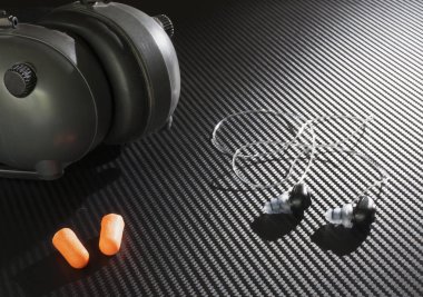 İşitme korumak için aygıtlar