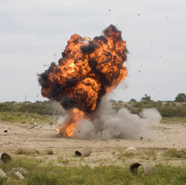 Arabasına bomba kapalı olacak