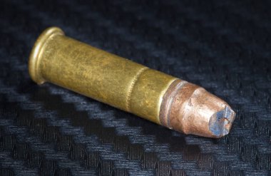 Bükülmüş rimfire cephane