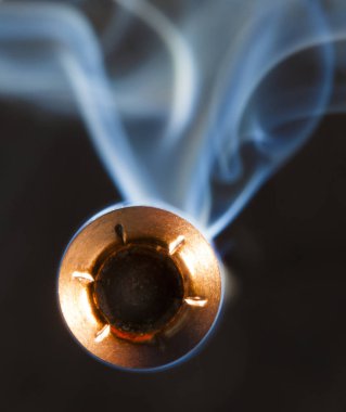 Gelen duman ile vurdu