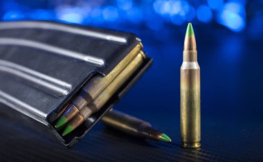 AR-15 mermi ve dergi