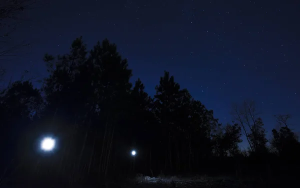 Linternas en una noche estrellada — Foto de Stock