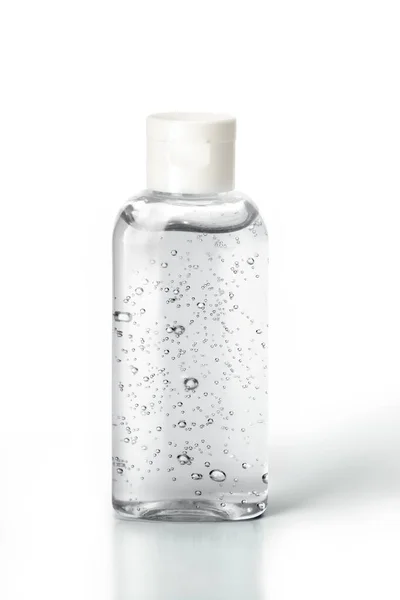白の背景に隔離されたインスタント防腐抗菌ハンド消毒剤透明アルコールゲルの小瓶 ラベルなし — ストック写真