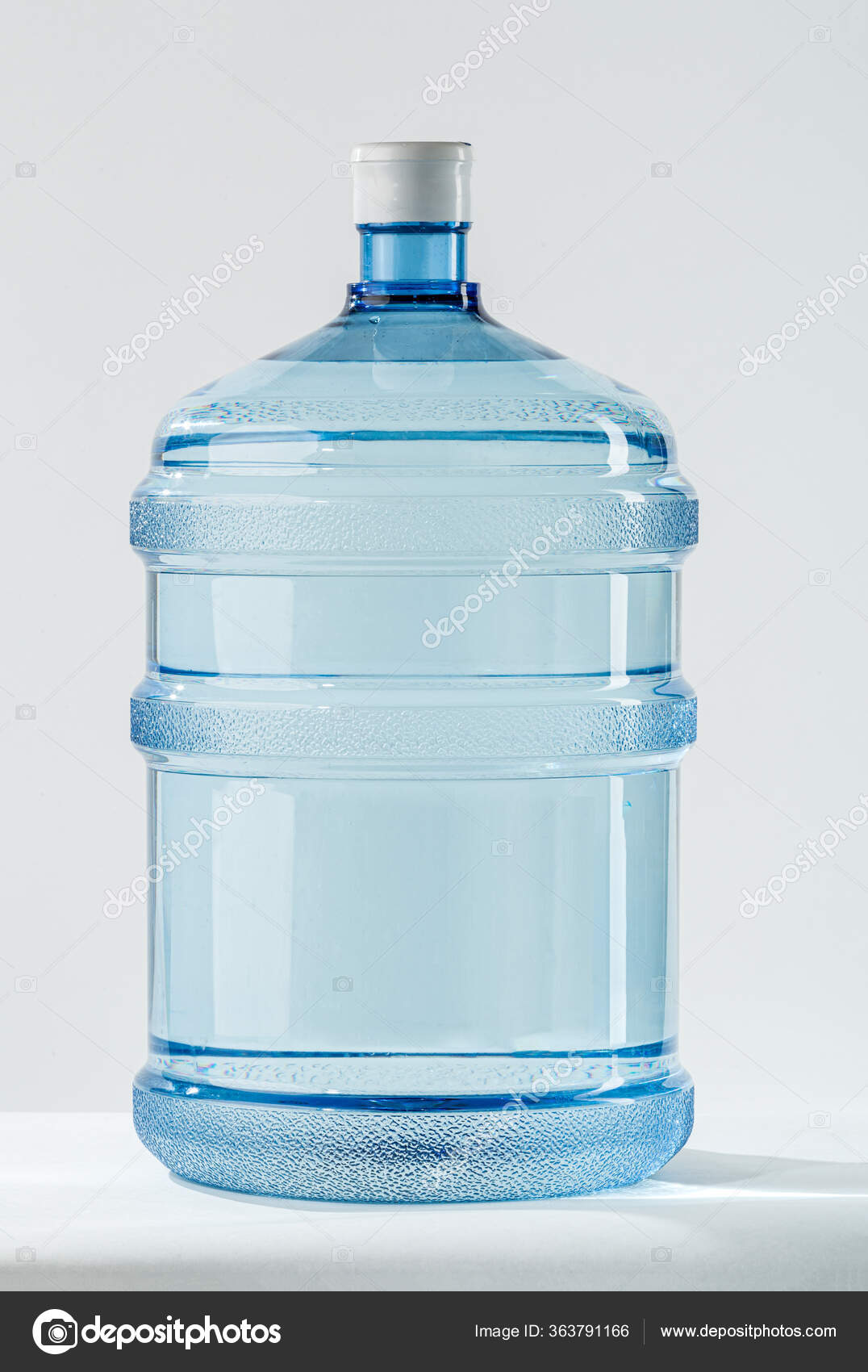 Big Blue Transparent Pet Plastic Water Bottle Cooler Liter Gallon