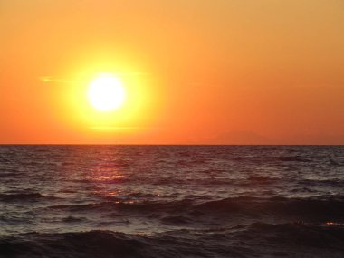 Akdeniz gün batımında