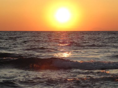 Akdeniz gün batımında