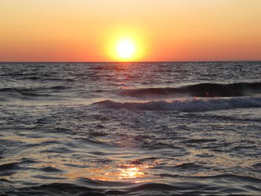 Akdeniz gün batımında