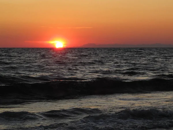 Akdeniz gün batımında