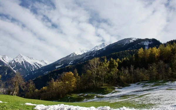 Fine Autunno Tirolo — Foto Stock