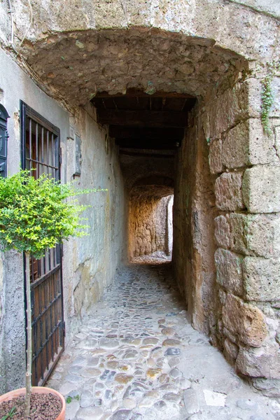 Stadt Calcata Vechhia Italien Einem Sonnigen Tag Aufgenommen — Stockfoto