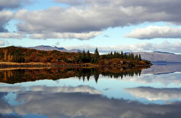 Dingvallavatn Een Meer Het Zuidwesten Van Ijsland Foto Gemaakt Een — Stockfoto