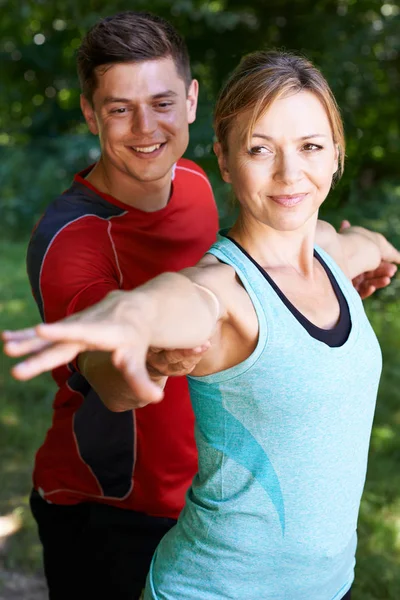 Mature Woman With Yoga Coach In Park — Stock Photo, Image