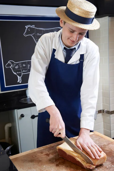 Trainee Butcher Preparing Sirloin Steak — Stock Photo, Image