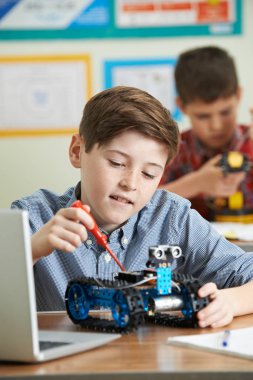 Öğrenciler bilim eğitim Robotik ders