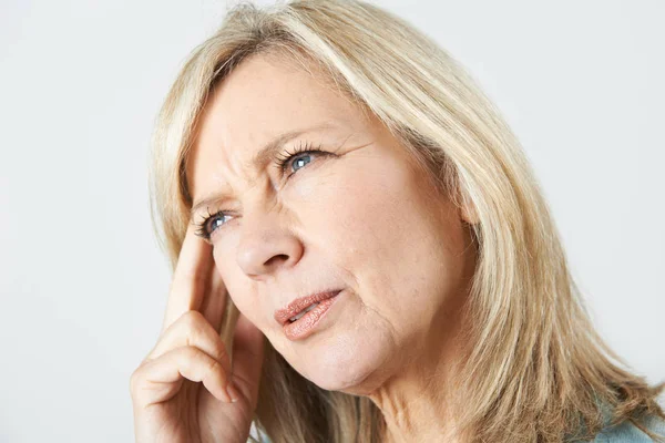 Mature Woman Suffering From Memory Loss — Stock Photo, Image