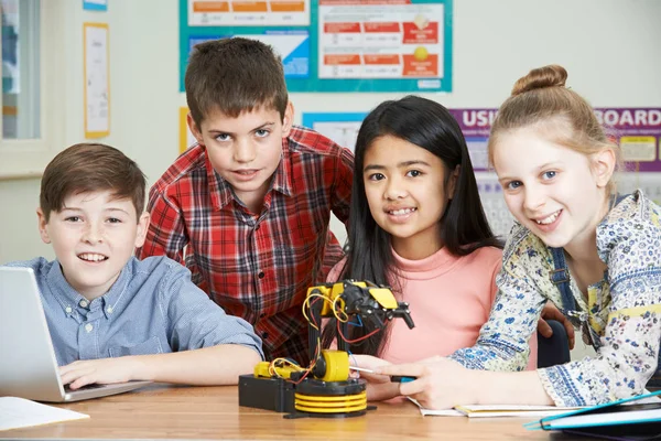 Portrait Of Pupils In Science Lesson Studying Robotics — Stock Photo, Image