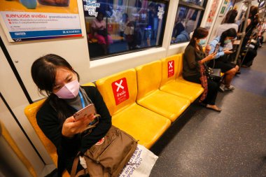 Taylandlılar işe gitmek için BTS 'yi kullanıyor. Corona virüsü bulaşan yeni biri olmayınca...