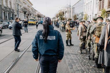 13.10.2019 Vinnitsa, Ukrayna: Almanya, Ukrayna ve Rusya 'dan askeri kulüplerin yer aldığı İkinci Dünya Savaşı askeri muharebelerinin yeniden inşasına sahne